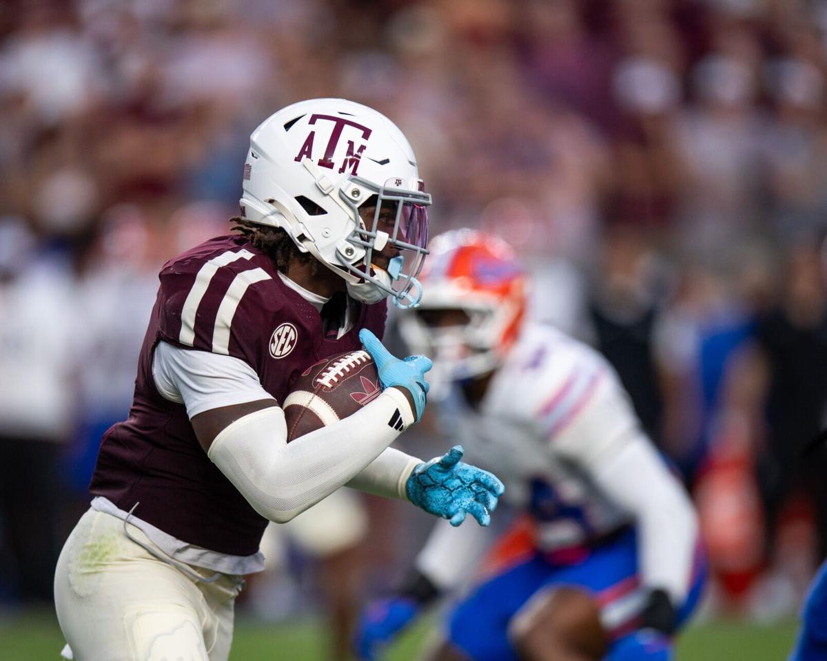 Adam Schefter Confirms Texas A&M's Top Offensive Rookie Completes Houston Visit – And Texans Just Finished 30-Page Plan With Strategy Specifically for This RB, Who Runs 40-Yard Dash in Just 4.5 Seconds