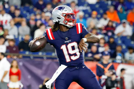 Just 3 Hours After Being Removed from the Cowboys’ Roster, Former Superstar QB – The Most Sought-After Quarterback in the NFL with Over 51 Touchdowns in His Career – Expresses Desire to Rejoin the Patriots
