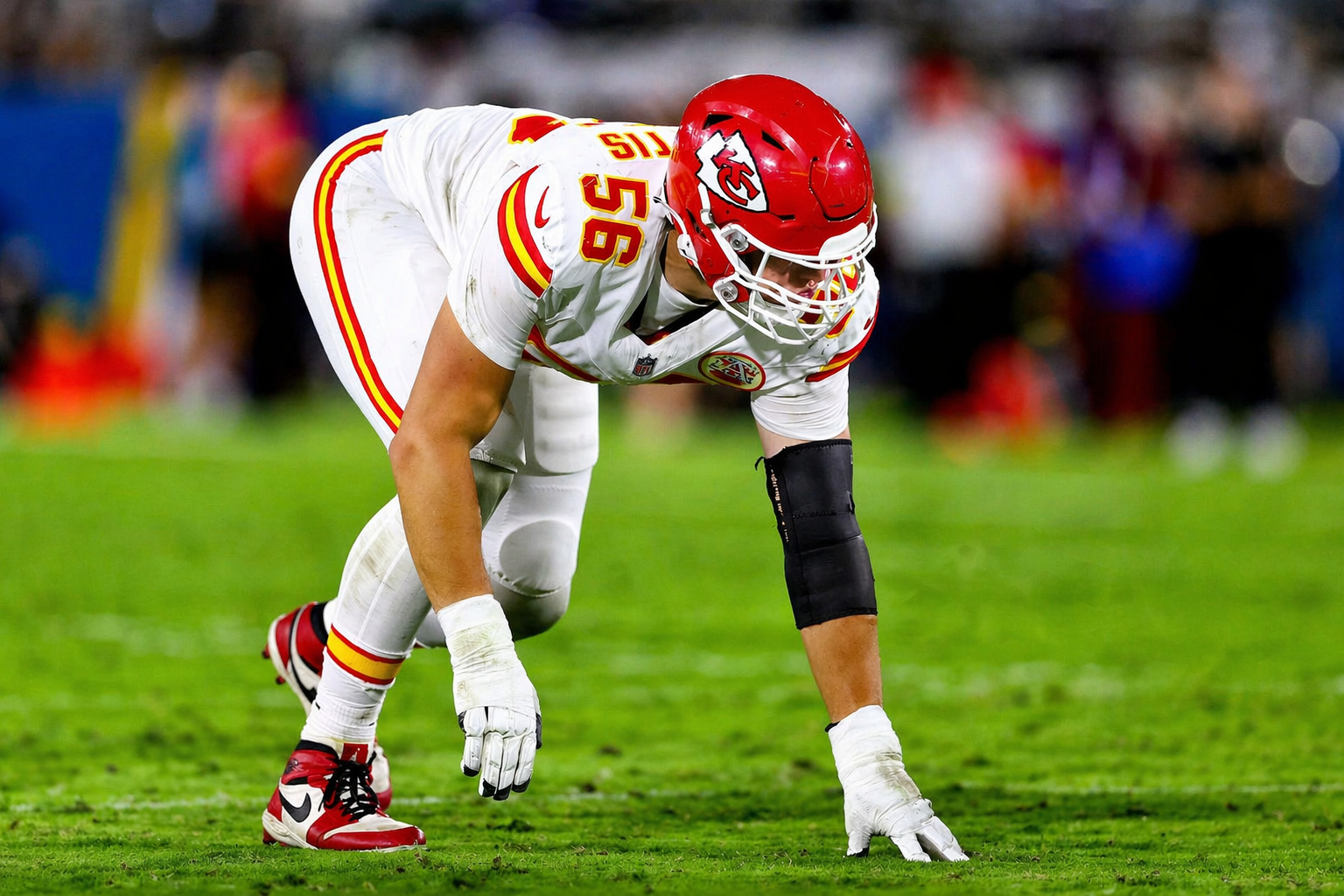 Chiefs Trade George Karlaftis to the Seattle Seahawks for a First-Round Pick to Select a 2025 Doak Walker Award RB — Analysts Call It a “High-Risk Move That Not Everyone Sees”, Per Adam Schefter