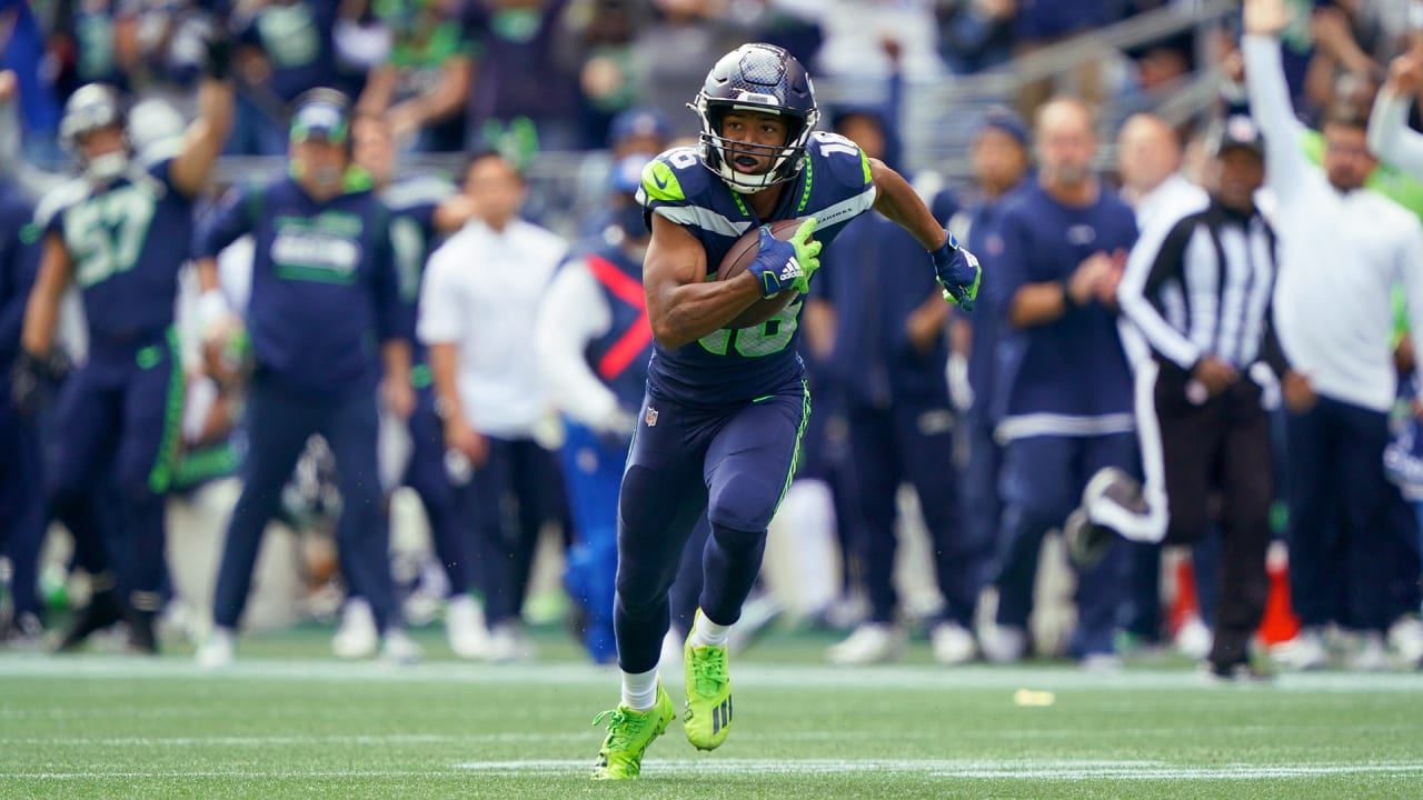 Former Seahawks Star Shares Respectable Reason Behind Retirement Despite Still Playing at High Level
