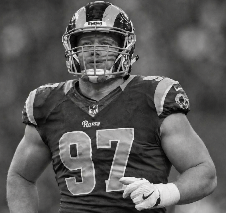 Grief Engulfs SoFi Stadium: Former Rams DE Passes Away at Age 35, Leaving Unbearable Pain for Los Angeles Fans - The Super Bowl Dream That Never Came True with Rams Can Never Be Realized