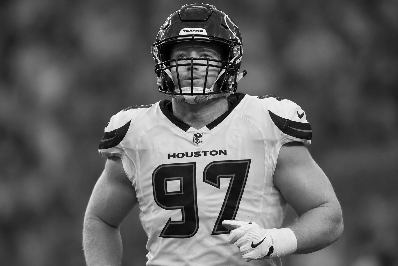 Grief Engulfs NRG Stadium: Former Texans DE Passes Away at 35, Leaving Houston Fans in Inconsolable Grief - Unfulfilled Super Bowl Dream With the Texans Can Never Be Realized
