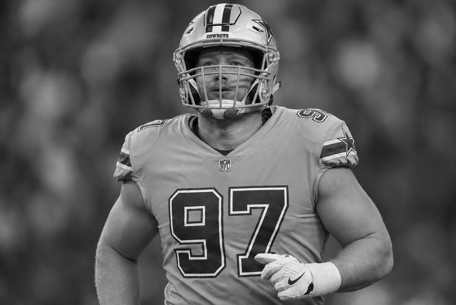 Grief Engulfs AT&T Stadium: Former Cowboys DE Passes Away at 35, Leaving Dallas Fans in Inconsolable Grief - Unfulfilled Super Bowl Dream With the Cowboys Can Never Be Realized