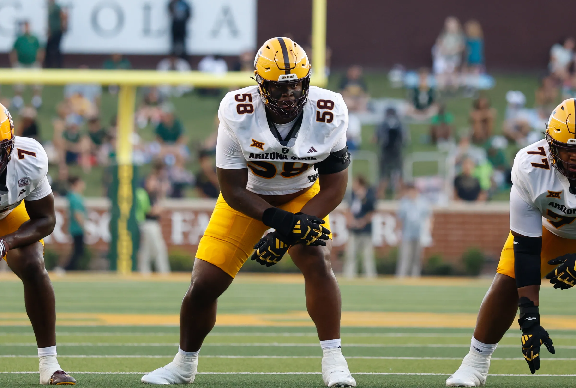 Steelers Rookie Delivers Heart-Wrenching Tribute to Pittsburgh, Reveals Draft Day Miracle That Saved His Father’s Life