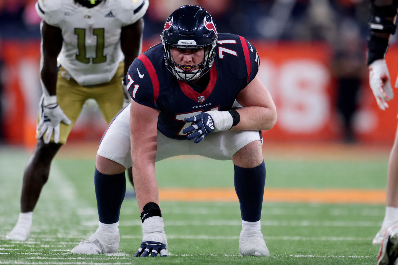 4:12 AM at Texans Facility — The Moment New G Keylan Rutledge Realized What “Texans Way” Truly Means