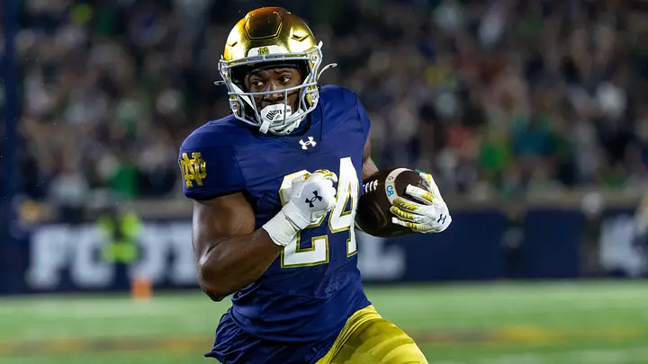 Seahawks Rookie Delivers Heart-Wrenching Tribute to Seattle, Reveals Draft Day Miracle That Saved His Father’s Life