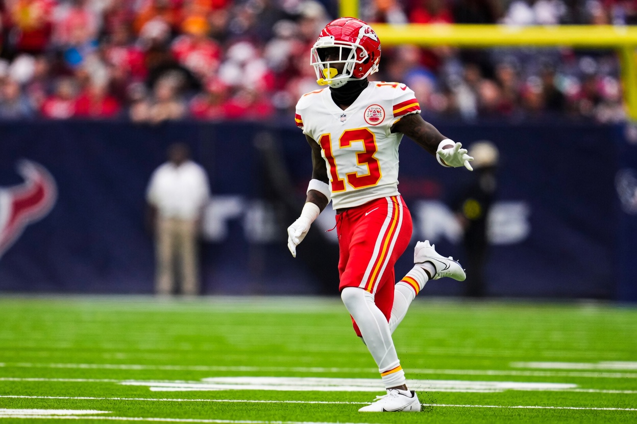 Final Member of ‘The Fab Five’ Officially Joins Philadelphia Eagles After Four Seasons With Chiefs — Speaks Out, Blaming Mansoor Delane for His Departure From Kansas City