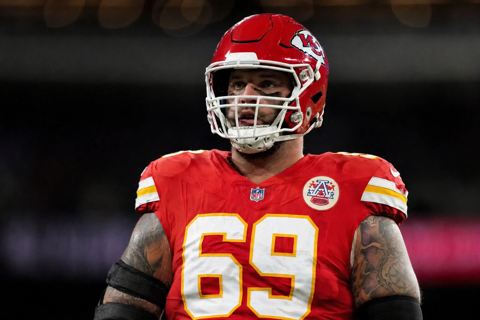 Just 12 Hours After Being Released By The Detroit Lions, One Of The Top Offensive Tackles Of The 2025 NFL Season Turned Down A $60 Million Offer From The Miami Dolphins To Join The Kansas City Chiefs For Just $50M