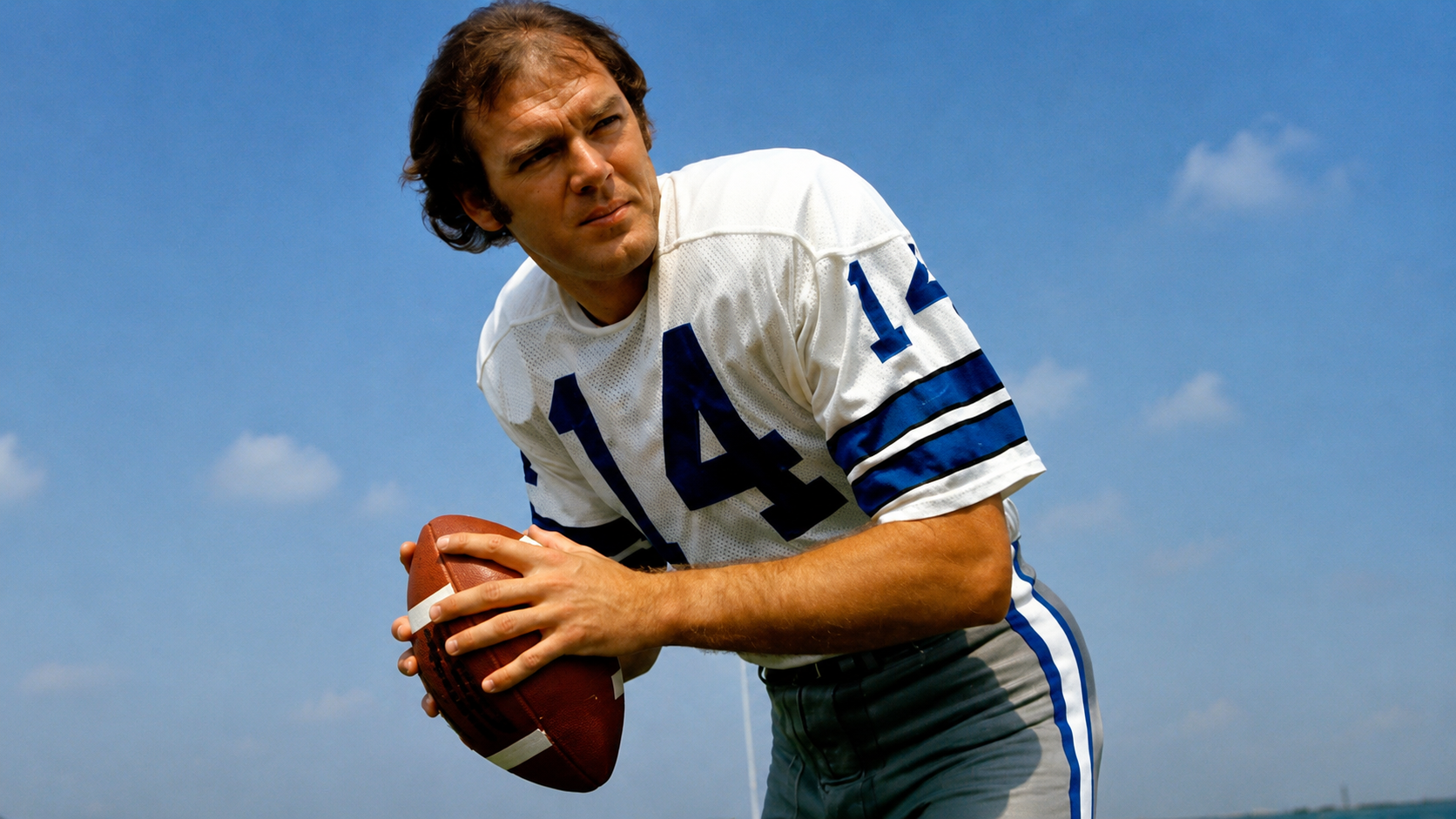 Legendary Quarterback Who Played 18 NFL Seasons and Started Super Bowl V for the Cowboys Has Passed Away Forever, Leaving Dallas Fans and His Family Heartbroken — A Major Piece of Cowboys History Has Brought Tears to Everyone Who Loved Him