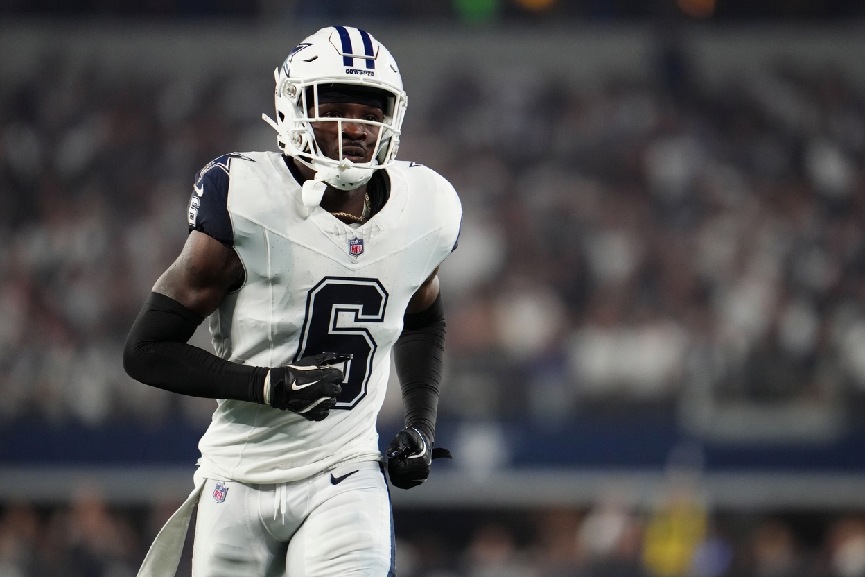 Former Cowboys Fan-Favorite Joins Eagles After Being Released, Sends Message Vowing to Get Revenge on Dallas Twice a Year – The Reason Behind His Resentment Gains Sympathy from Cowboys Nation