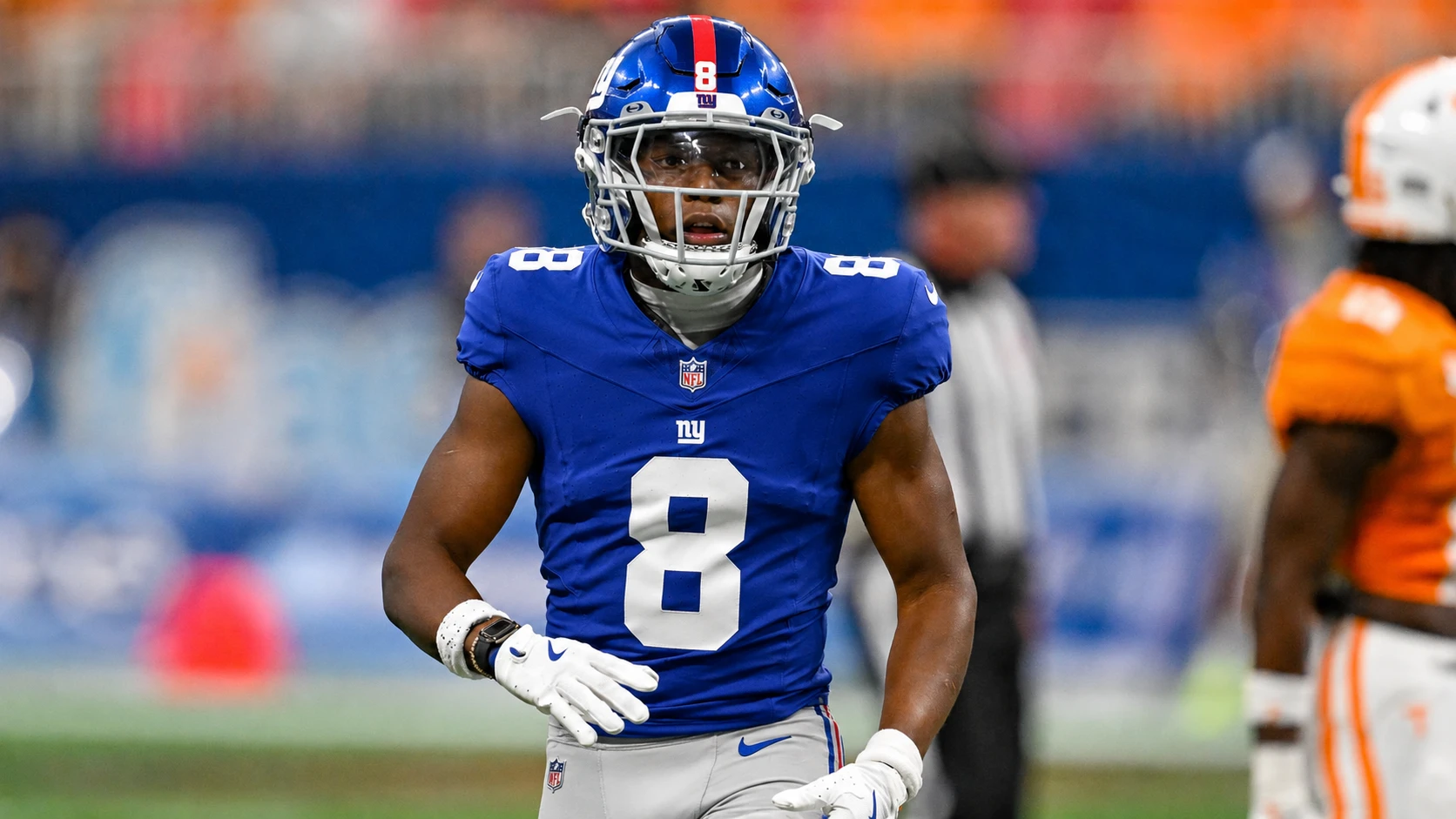 Giants Rookie After 1 Month in New York: “This Place Teaches You Greatness”