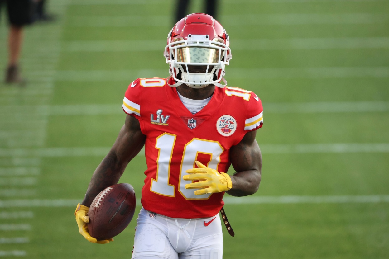 Just 12 Hours After Being Rejected By The Miami Dolphins Again, Tyreek Hill Suddenly Turns His Focus Toward A Return To Kansas City, Declaring He Will Win Another Super Bowl With The Chiefs - “That Would Be The Sweetest Revenge Against The Dolphins”