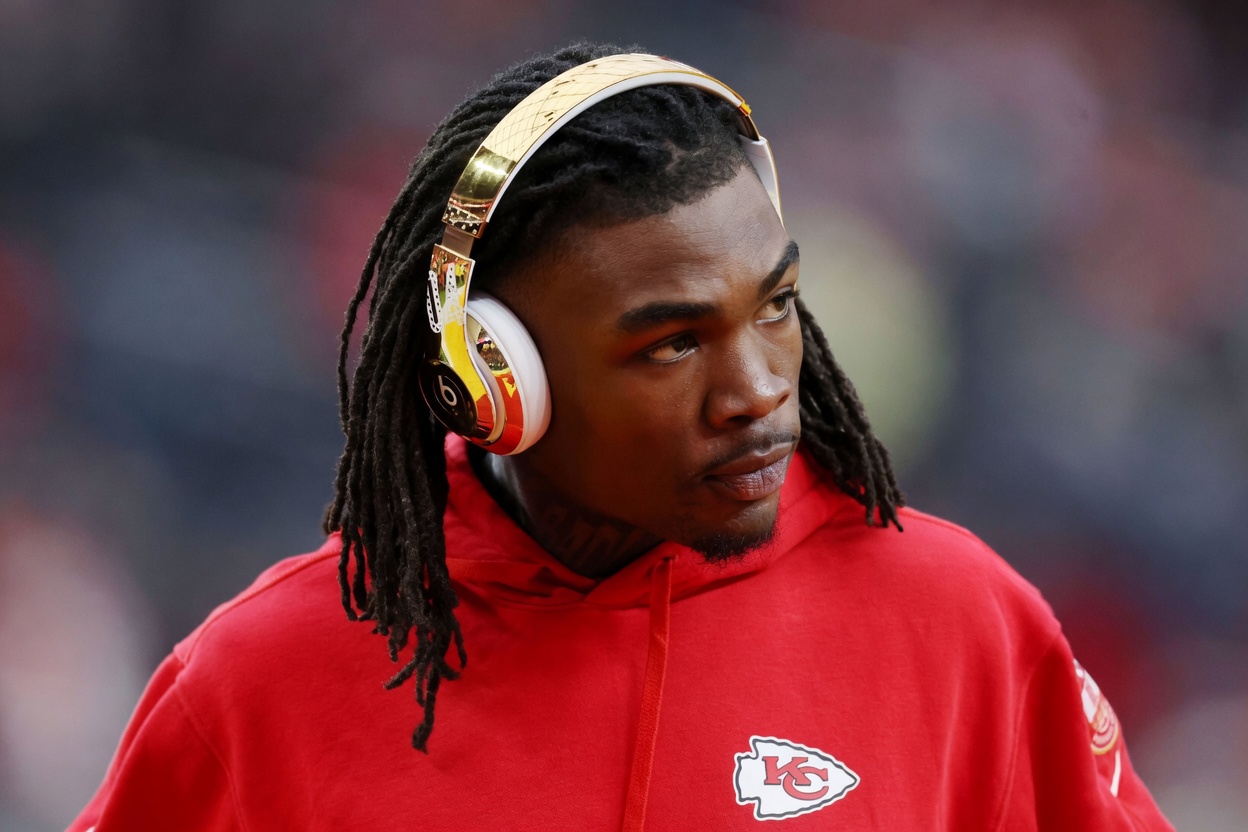 SAD NEWS: Just 12 Hours After Being Ordered Back to Jail on Probation Violation, Chiefs Issue "Final Ultimatum" to All-Pro WR Rashee Rice Amid Intense Fan Boycott