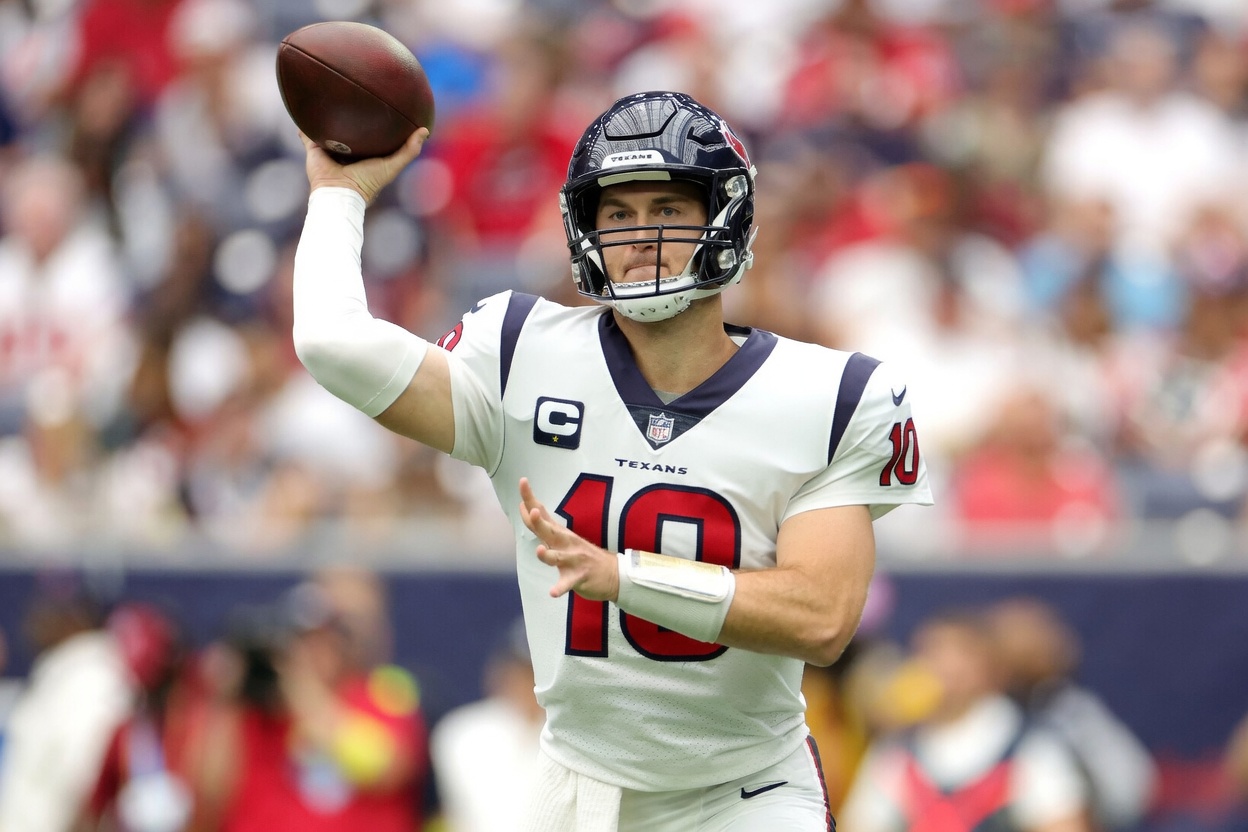 New York Jets Submit Attractive Trade Package for Houston Texans QB Davis Mills — Front Office Weighing $6 Million in Cap Savings While Fans React With Outrage