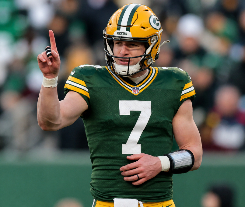 Just 12 Hours After the Saints Backed Away From an Extension, the Only Player in Super Bowl Era History With 1,000+ Passing, Rushing and Receiving Yards Wants to Join the Packers on a $90 Million Deal