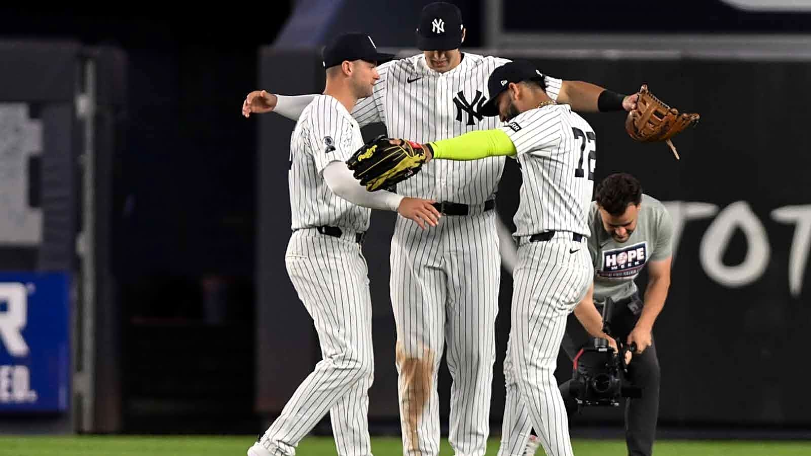 Yankees’ Aaron Boone drops encouraging take after laugher against White Sox