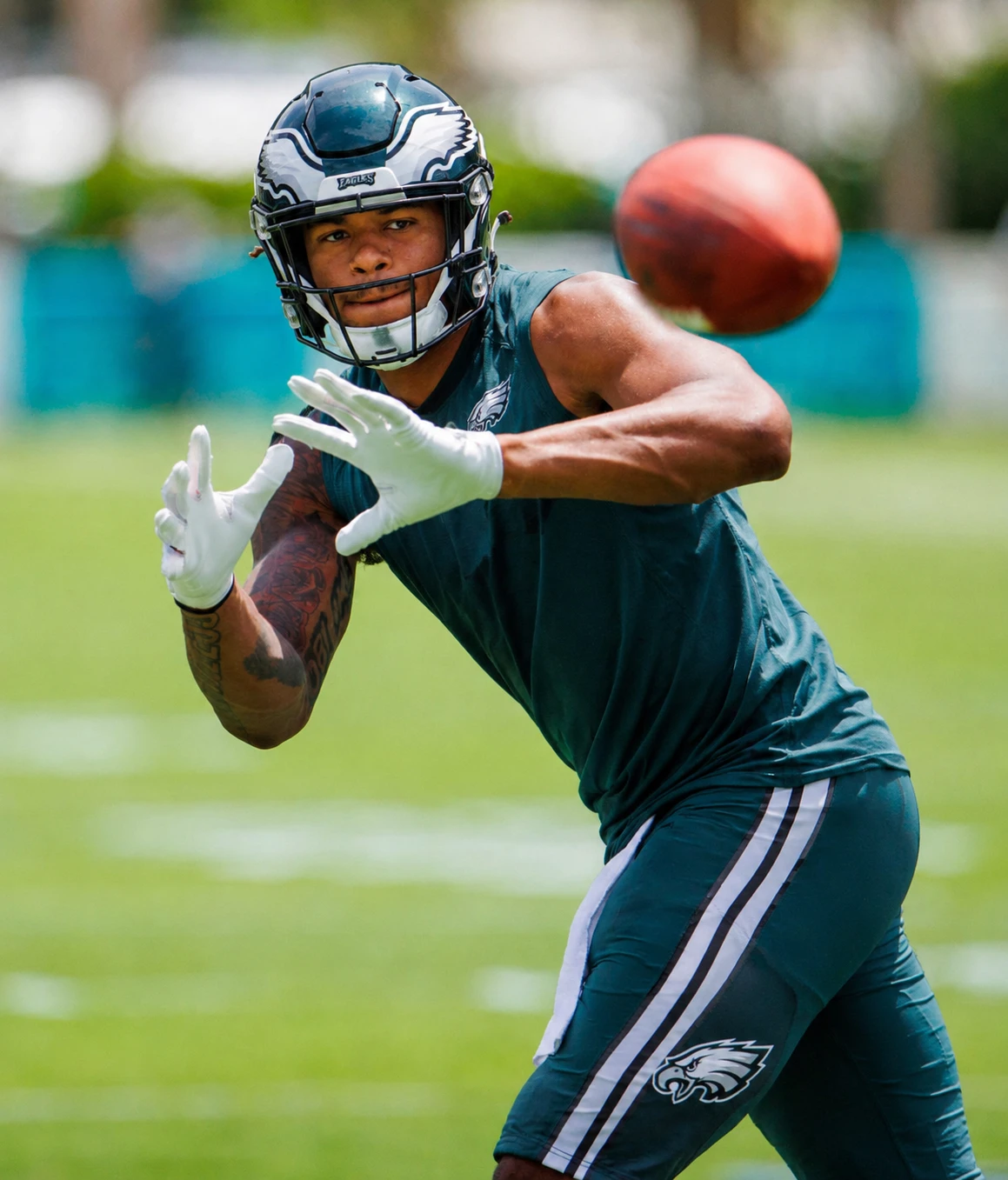 Eagles Cut Former UFL Standout Just 48 Hours After Signing Him, Bringing a Promising Opportunity to a Sudden End