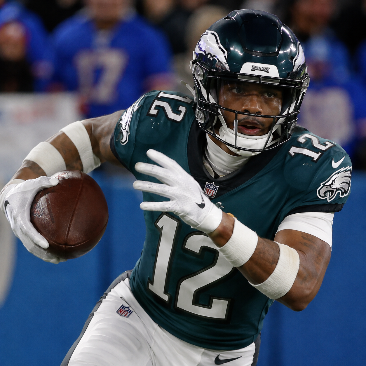 GREAT NEWS: According to Adam Schefter’s Confirmation, the Philadelphia Eagles Are Drawing Attention Across the Entire NFC After Sending an Attractive Offer to a Superstar with Over 11,000 Career Yards