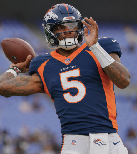 Adam Schefter Confirms, One of the Most Athletic Quarterbacks in NFL History with 10,401 Yards and 73 Touchdowns in His Career Is Heading to Denver on a $34 Million Contract