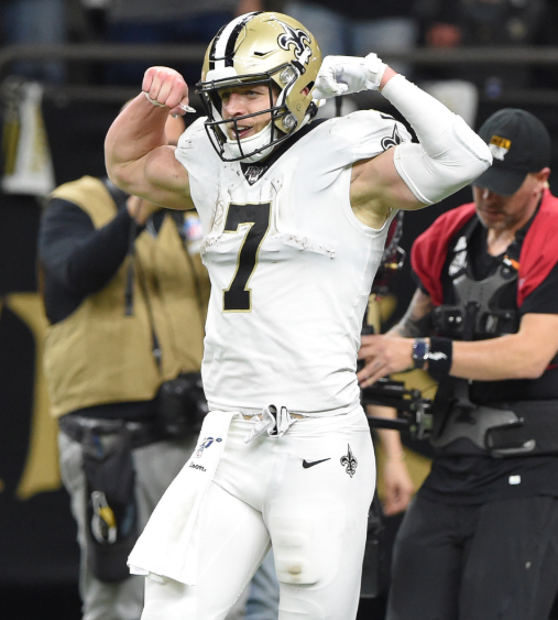 Just 12 Hours After Learning the Saints Would Not Honor Their Initial Extension Commitment, $90 Million Versatile Superstar With 140 TDs Career Reportedly Wants to Join the Miami Dolphins