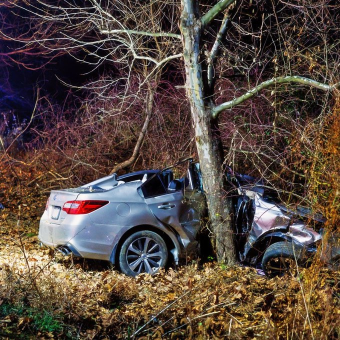 Former Giants Fan Favorite and ESPN NFL Draft Analyst Loses Arm After Horrific Car Crash