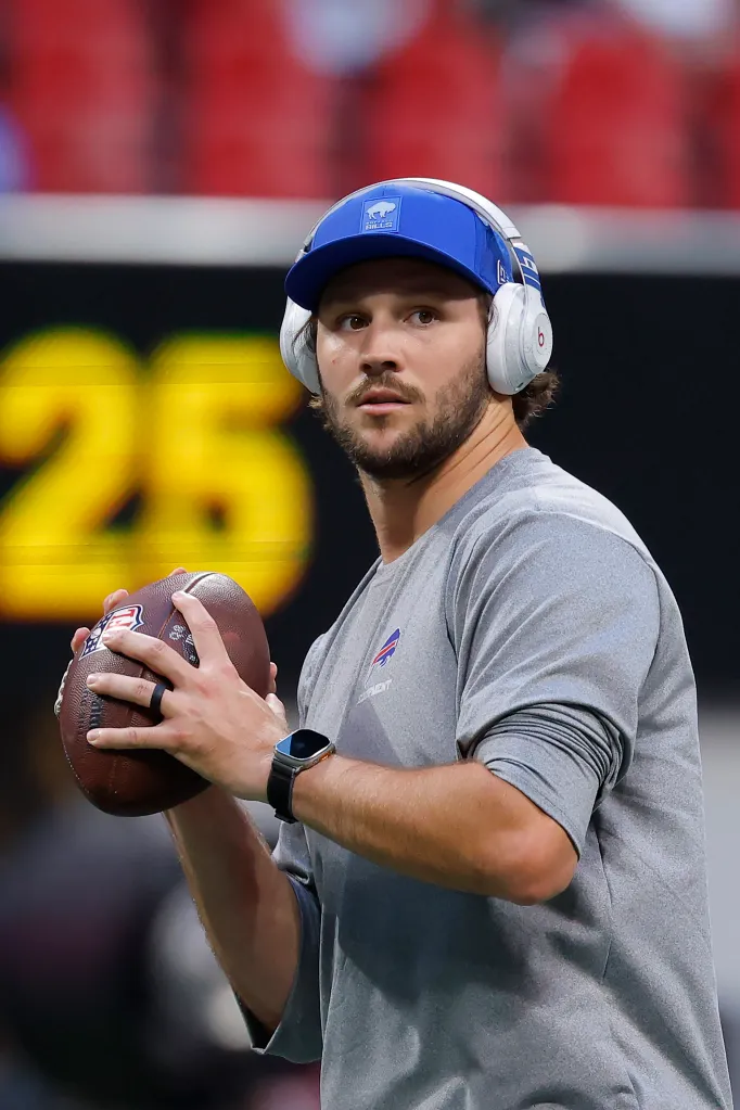 Bills Icon Josh Allen Speaks Out to Defend Legend Jim Kelly Amid a Fierce Wave of Backlash From the NFL Community