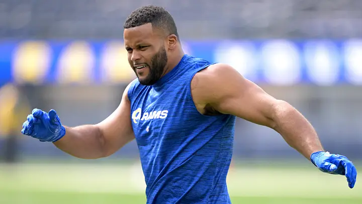 NFL World Buzzing as 10-Time Pro Bowler Eyes Stunning Comeback, With Dallas Cowboys Emerging as a Shockingly Perfect Landing Spot for the Legendary Star