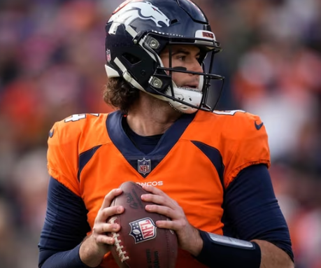 Denver Broncos Issue Ultimatum to Veteran Quarterback — “Restructure or Leave” After a Turbulent 2026 Season