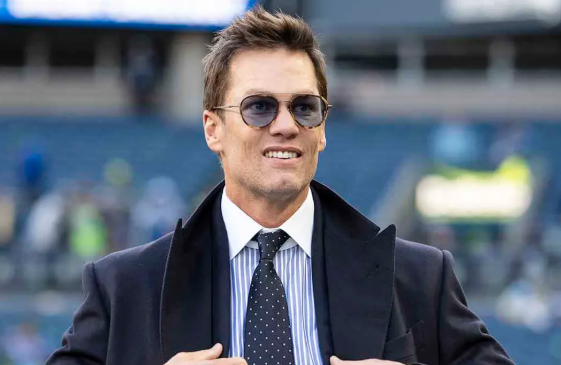 RESPECT: NFL Legend Tom Brady Shocks the World by Calling the Broncos Legend the "Greatest Passer" in NFL History – and It’s Not Himself