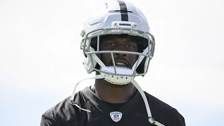Late-Round Rookie Forces Raiders Coaches to Notice and Pushes Dont’e Thornton Jr. Into Intense Position Battle