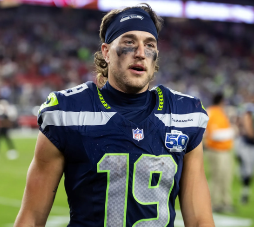 "He's doing everything to turn Seahawks fanbase against him": NFL fans react as Jake Bobo sends fiery message after Cooper Kupp-Cowboys trade, per Adam Schefter
