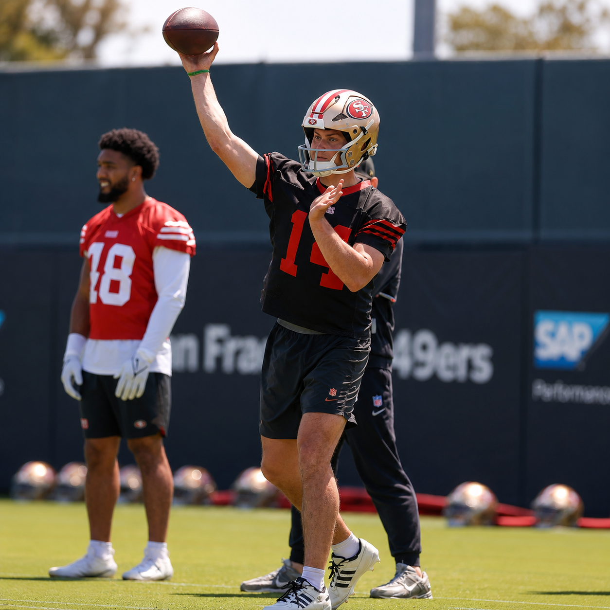 Superstar QB Perfect RAS 10.0/10 Suffers Serious Neck Injury Recurrence After A Night Of Partying At A Downtown San Francisco Bar Just Before Training Camp, Per Adam Schefter