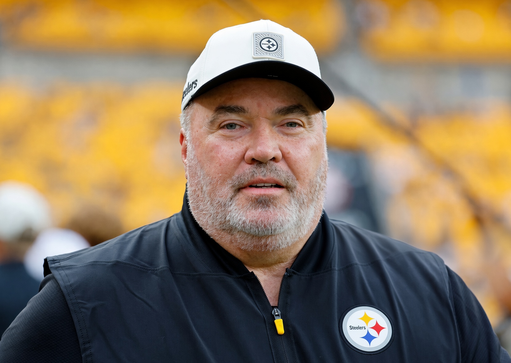Head Coach Mike McCarthy Weighs Releasing $100 Million Starter Amid Attitude Concerns to Create Cap Flexibility
