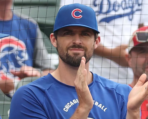 Clay Holmes Completely Won Over the Fans When He Turned Down the “MVP” Chants After the 3-0 Win Over the Cardinals, Instead Giving Recognition to the Cubs’ Leader