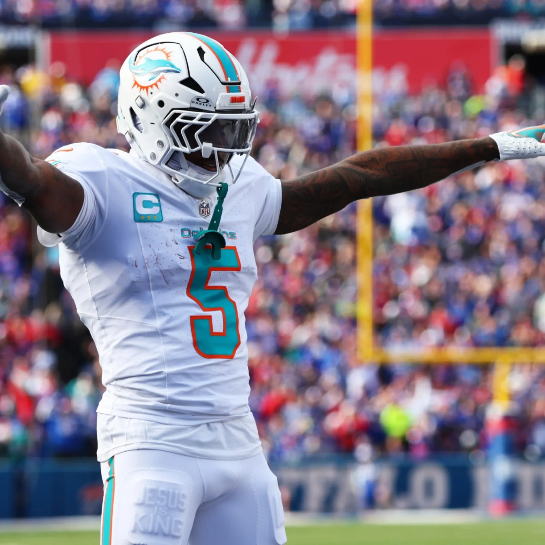 $100 MILLION? “IT WAS NEVER JUST ABOUT THE MONEY.” — Seven -Time Pro Bowl Superstar Turns Down Massive Cardinals Offer to Join MiaMi and Build His Championship Legacy and Lead a New Generation