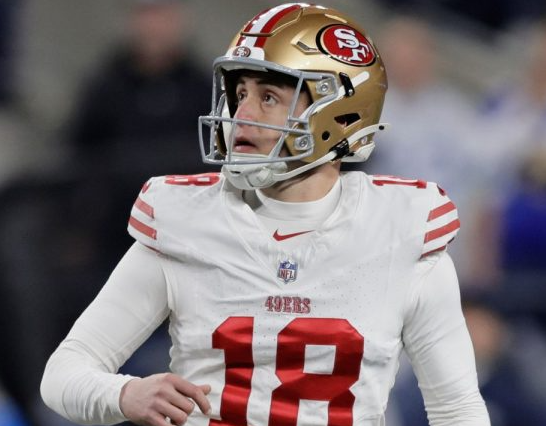 49ers superstar accused by sister of “abandoning family” after ending financial support following $17 million San Francisco contract extension – the reason behind his decision has earned the respect of the entire NFL community