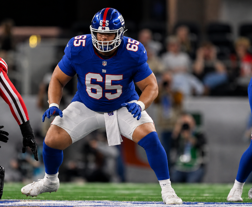 Giants Face Major Concern After $31 Million First Round Pick and Consensus All American Lineman Suffers Injury Scare During Training Camp