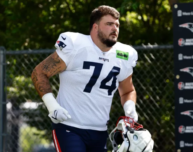 Amid Continued Injury Problems, Patriots Re-Sign Former “6’7, 330 lbs” Offensive Lineman — A Depth Boost for the Offensive Line Before the New Season