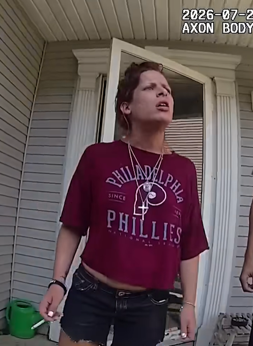 THE WHOLE NEIGHBORHOOD TURNS ON THIS OBNOXIOUS COUPLE!