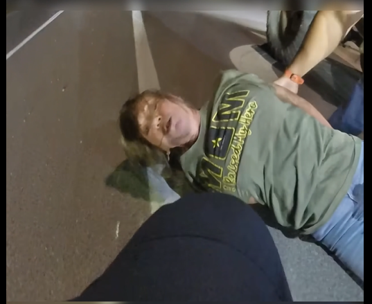 Entitled Mom Threatens Officer with a Lawsuit
