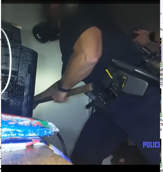 Barricaded Suspect Sets Apartment Ablaze Then Charges Police With Knife