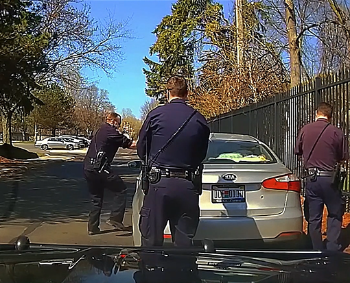 Driver Refuses to Give ID — Michigan Officer Shatters Car Window