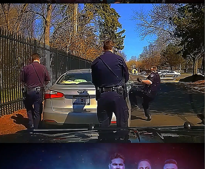 Michigan Cop Shatters Car Window After Driver Refuses to Show ID