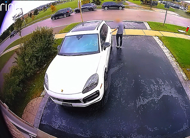 'I'm here for the Porsche': Video shows brazen car theft in Mississauga