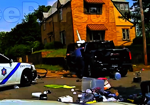 Insane High Speed Chase End In Violent