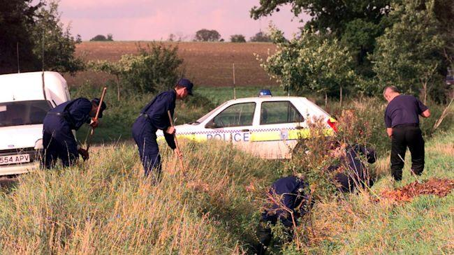 Fleeing Driver Dumps 1,000 Pills in Cornfield After Chase