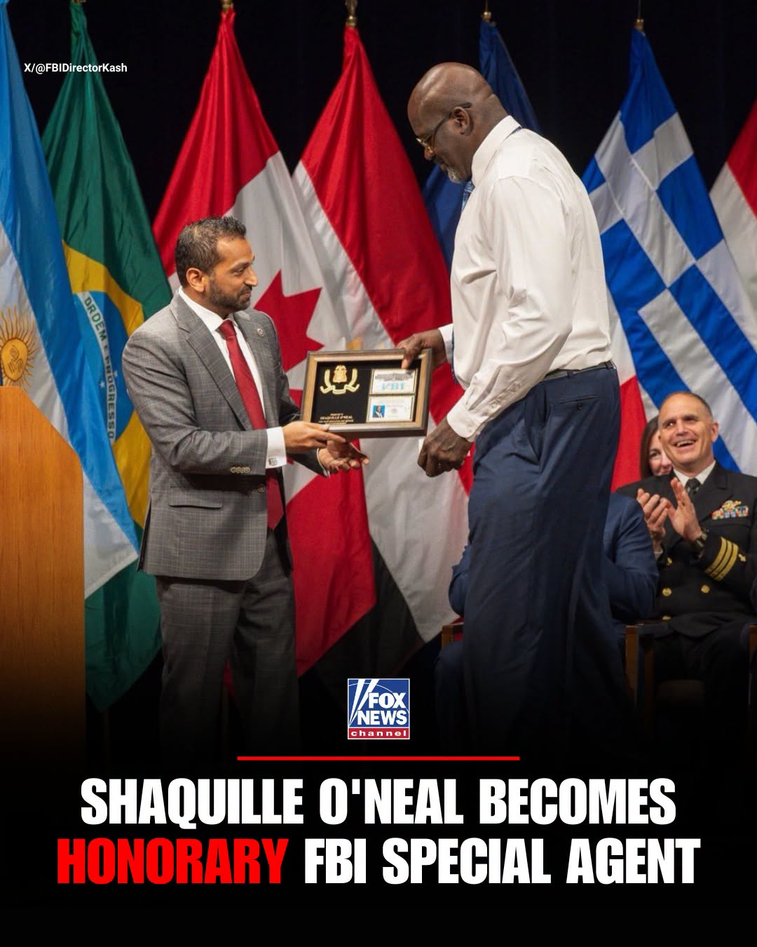 Shaquille O’Neal Named Honorary FBI Special Agent at National Academy Graduation