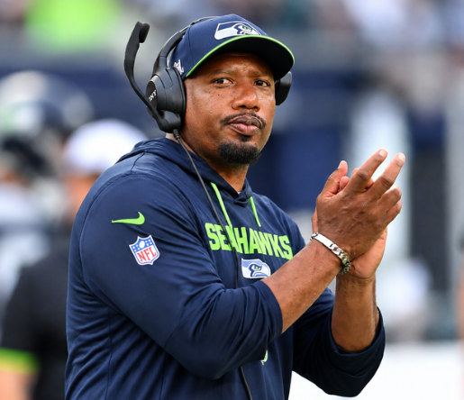 SHOCKWAVES IN SEATTLE: Jason Simmons’ unprecedented contract demand sends the NFL reeling after DC interview