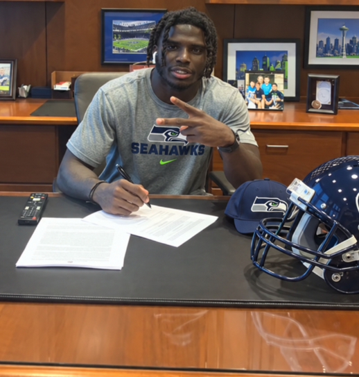 Chiefs' Super Bowl LIV MVP, Dubbed the Fastest WR in NFL History with 8x Pro Bowls, Signals NFL Return After Serious Injury — And Seahawks Have Successfully Reached Initial Agreement With Him