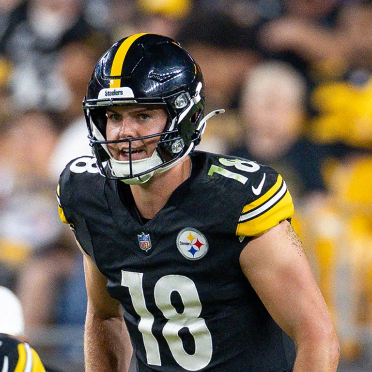 Just 3 Hours After Learning He Was No Longer in the Team’s Plans, Steelers QB3 Will Howard Shocks NFL by Refusing to Take the Field for Every Remaining Game This Season